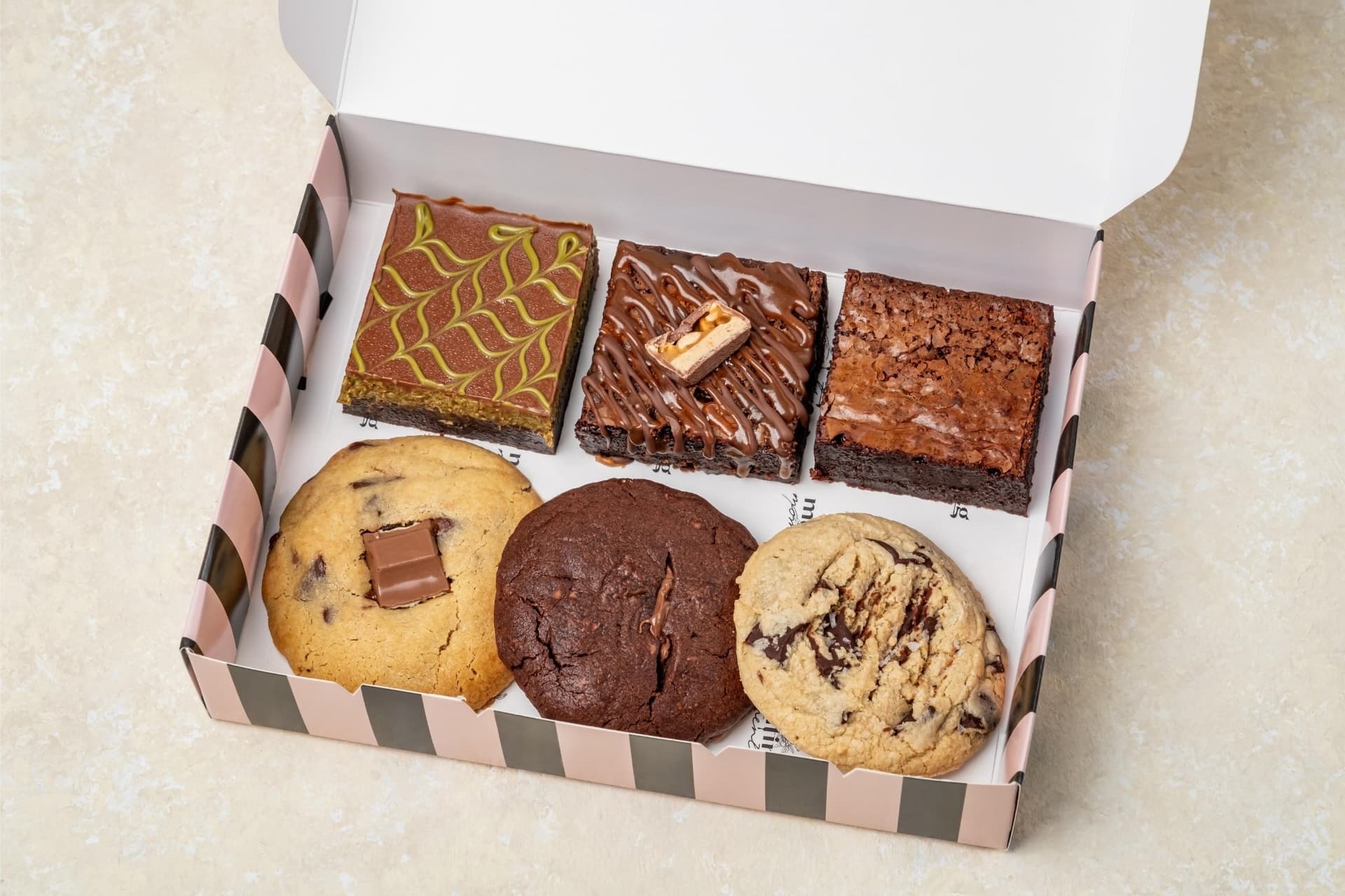 Mix Brownies and Cookies Box of 6